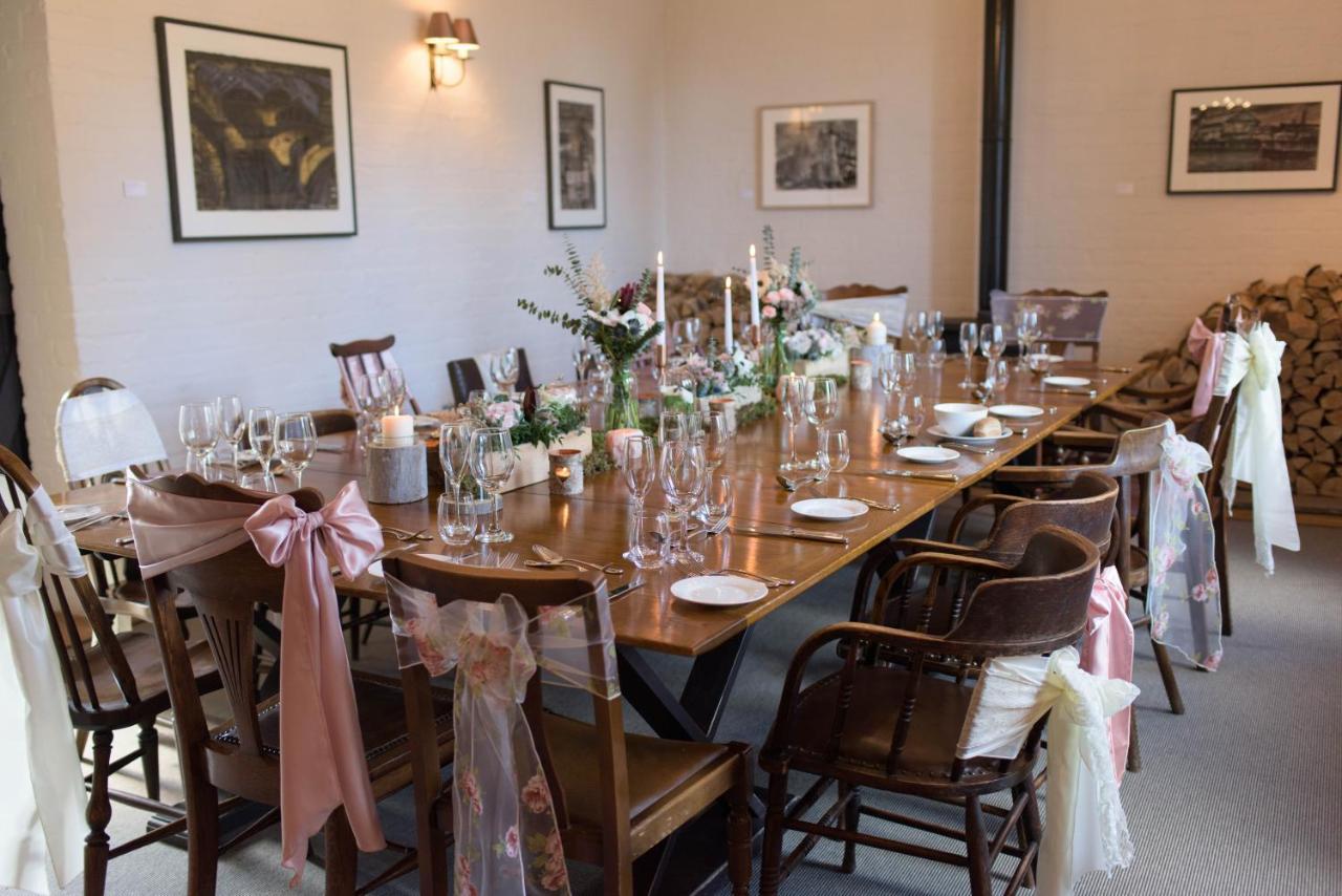 St Mary'S Inn 莫珀斯 外观 照片