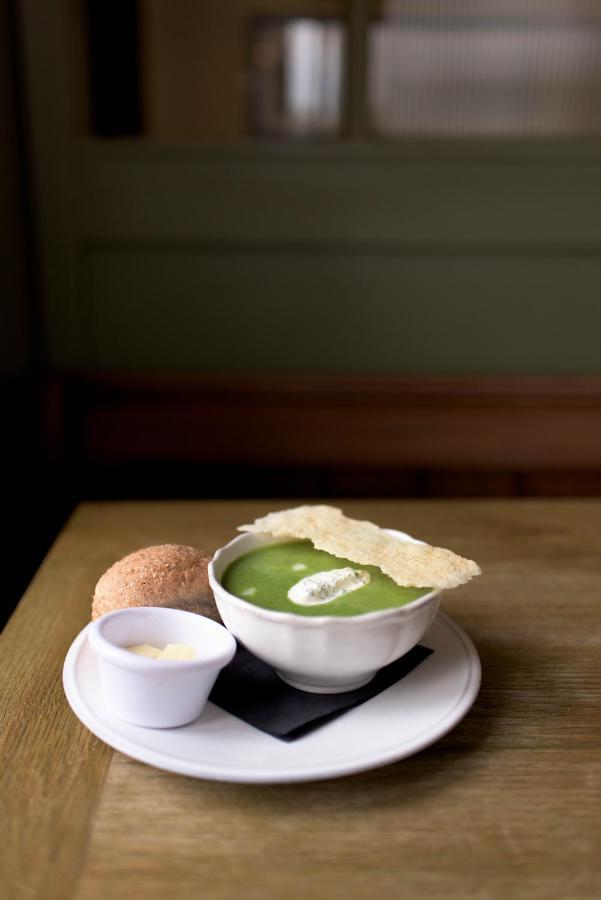 St Mary'S Inn 莫珀斯 外观 照片