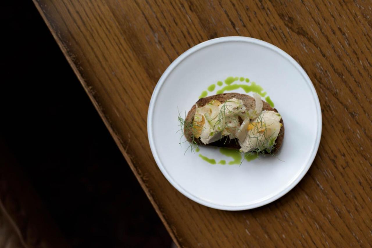 St Mary'S Inn 莫珀斯 外观 照片